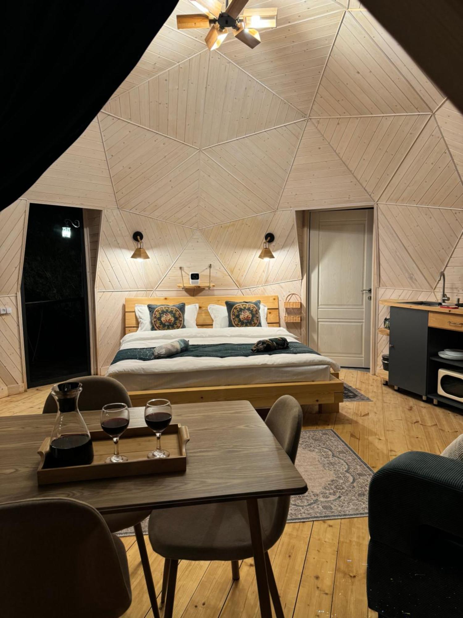 Glamping Emerald Kasbegi Buitenkant foto