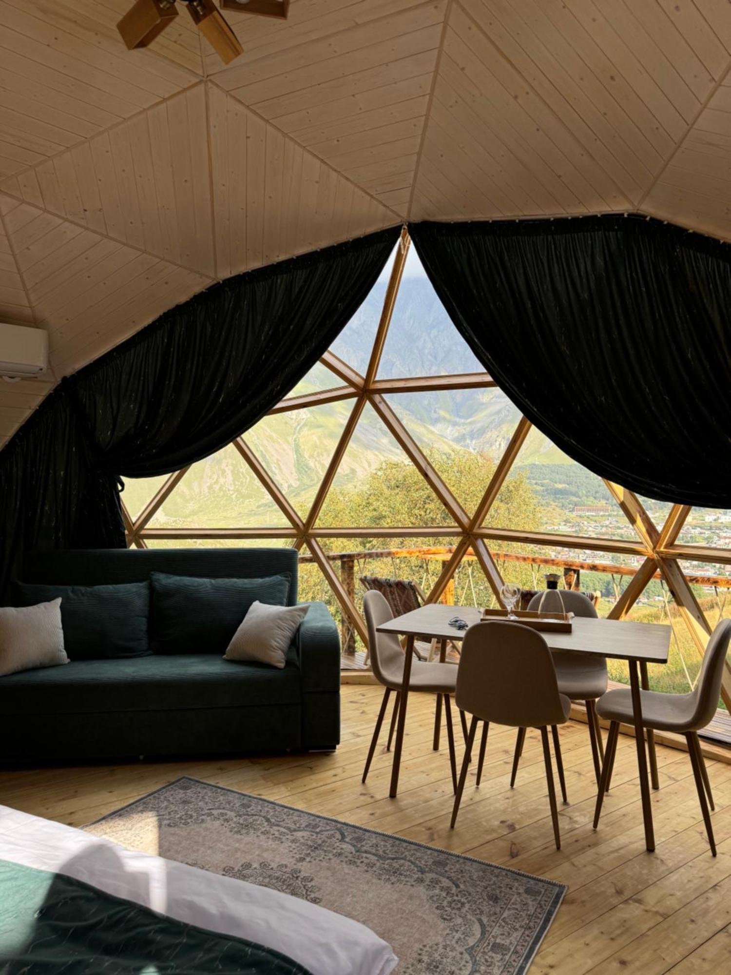 Glamping Emerald Kasbegi Buitenkant foto